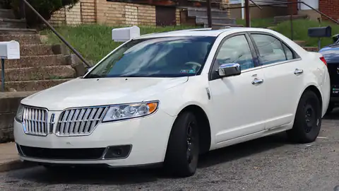 2012 Lincoln MKZ