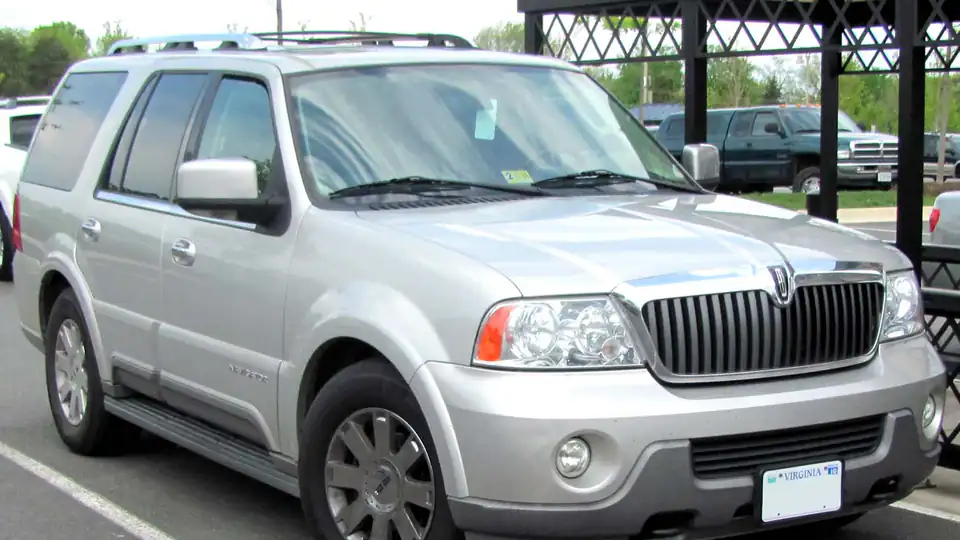 2003-2004 Lincoln Navigator