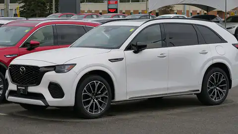 2025 Mazda CX-70 Mild Hybrid Inline 6 Turbo Signature