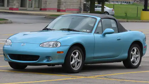 2001 Mazda MX-5 Miata (NB)