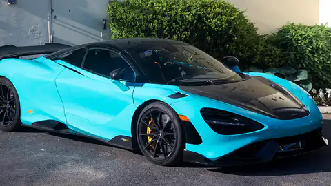 2022 McLaren 765LT Spider