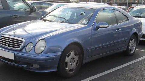 2000 Mercedes-Benz CLK 200 Elegance Automatic 2.0