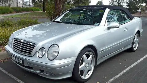 1999-2003 Mercedes-Benz CLK 320 (A 208) Elegance convertible