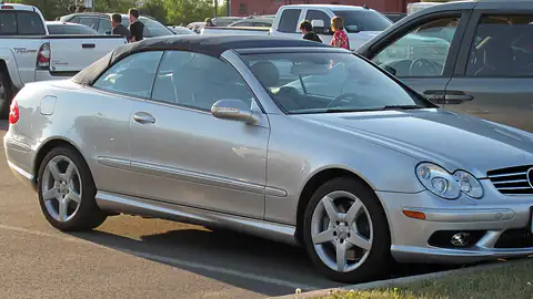 2005 Mercedes-Benz CLK500