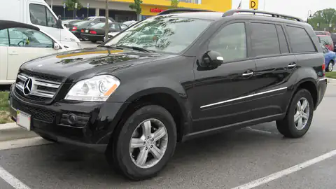 2007-Mercedes-Benz-GL320