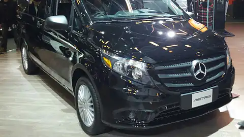 '17 Mercedes-Benz Metris (MIAS '17)