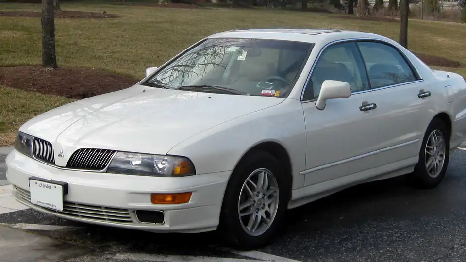 2002-2003 Mitsubishi Diamante
