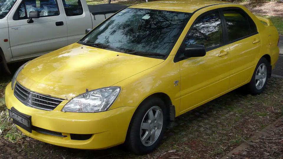 2006-2007 Mitsubishi Lancer (CH MY07) ES sedan 01