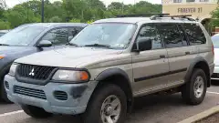 2003 Mitsubishi Montero Sport LS AWD