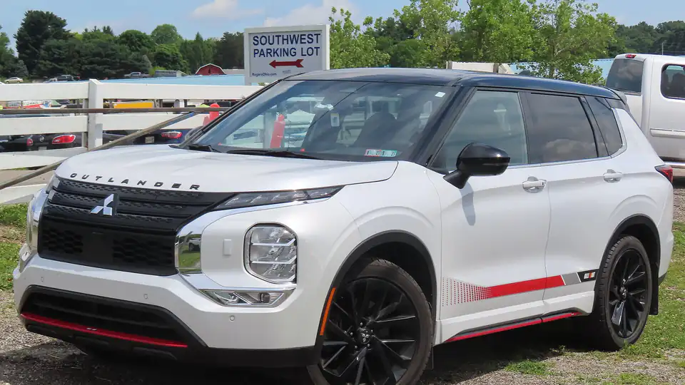 2024 Mitsubishi Outlander Ralliart (4th gen)