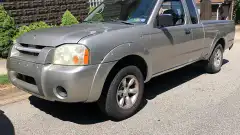 2004 Nissan Frontier XE