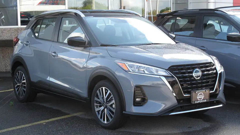 2021 Nissan Kicks SR (P15)