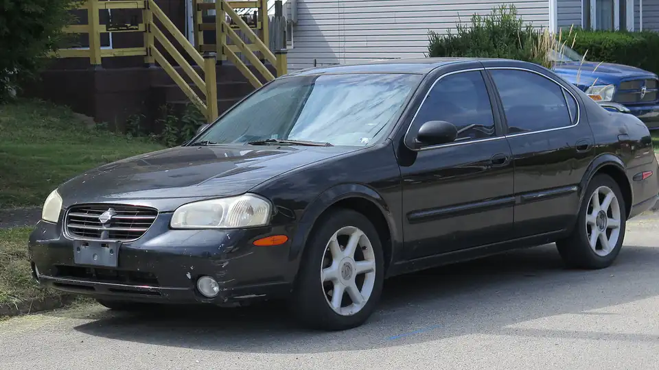 2000 Nissan Maxima