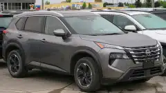 2024 Nissan Rogue SV Moonroof (T33)