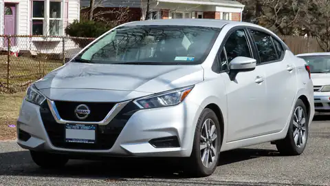 2020 Nissan Versa SV 1.6L (N18)