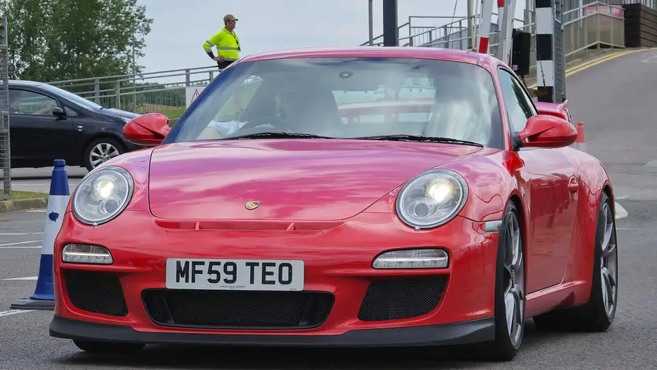 2009 Porsche 911 GT3 SCD 24 Low