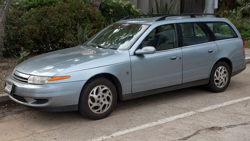 2002 Saturn LW200