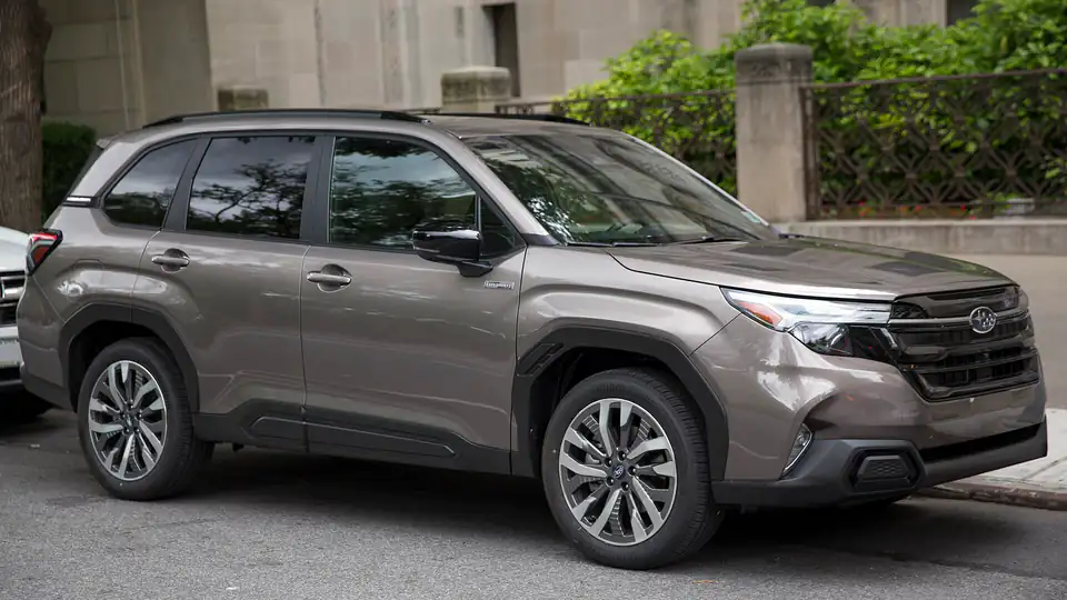 2025 Subaru Forester Hybrid Touring (SL)