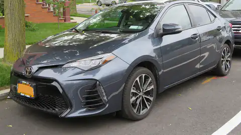 2017 Toyota Corolla SE 1.8L (E170)