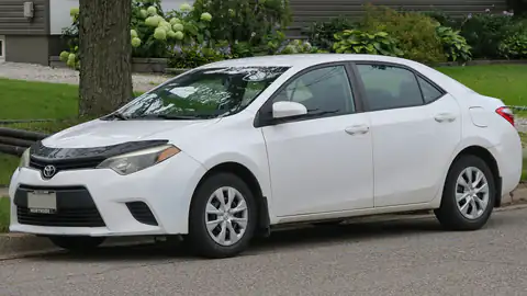 2015 Toyota Corolla CE (E170)