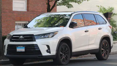 2019 Toyota Highlander SE (XU50)