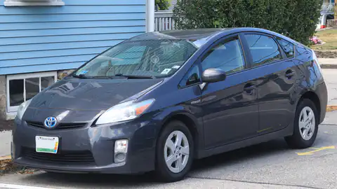 2010 Toyota Prius Two (XW30)