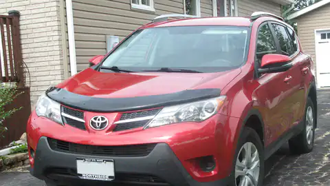 2015 Toyota Rav4 LE (XA40)