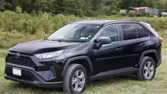 2022 Toyota RAV4 Hybrid LE (XA50)