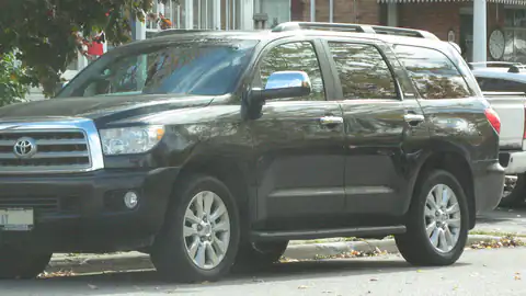 2010 Toyota Sequoia Platinum (XK60)