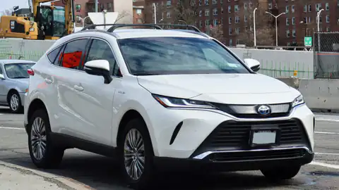 2021 Toyota Venza XLE (XU80)
