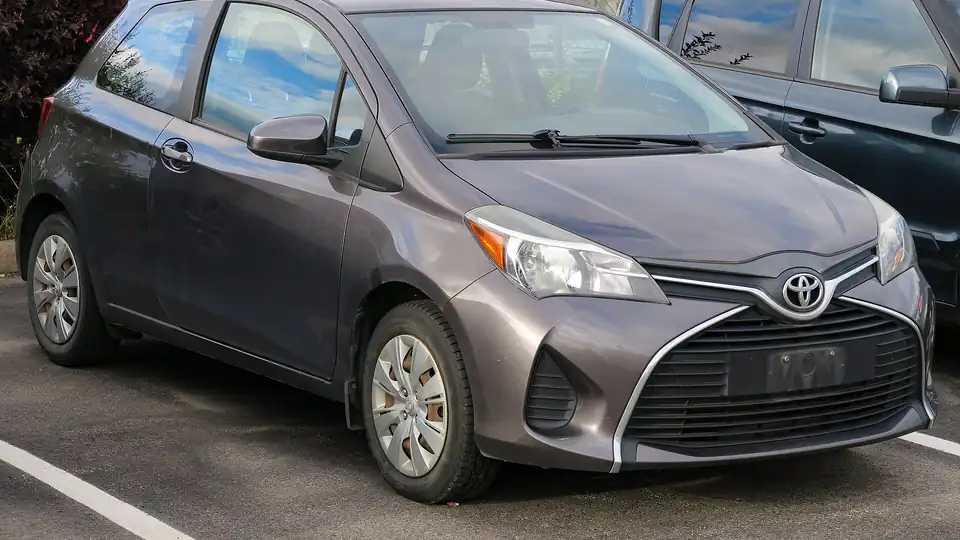 2015 Toyota Yaris CE 3-Door Hatchback (XP130)