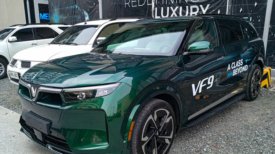 2024 VinFast VF9