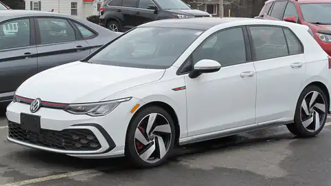 2022 Volkswagen Golf GTI (Mk8)
