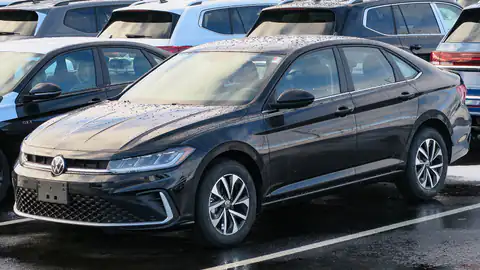 2025 Volkswagen Jetta Trendline (A7)