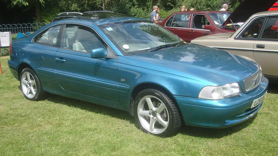 2001-2002 Volvo C70