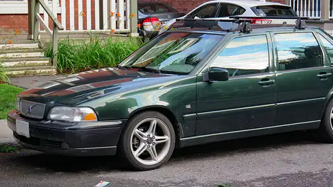 2000 Volvo S70 SE