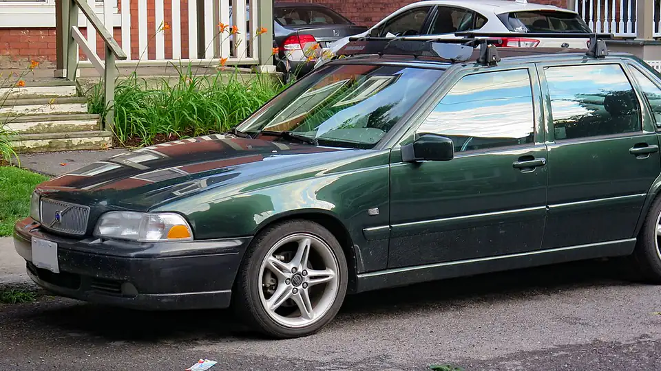 2000 Volvo S70 SE