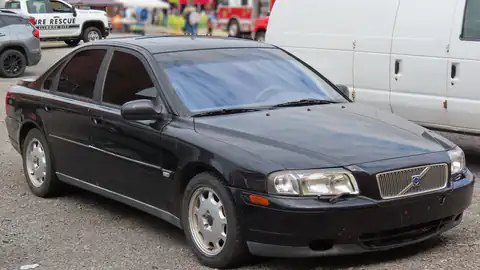 2002 Volvo S80 2.9