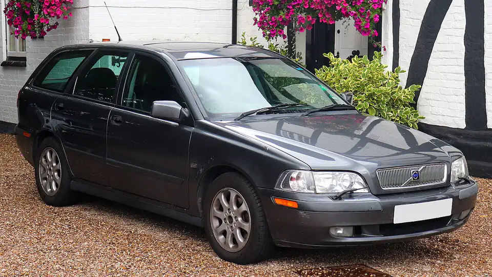 2001 Volvo V40 T 2.0